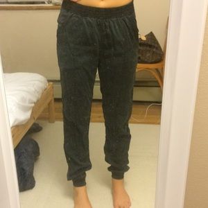 RARE cuffed tinsel Lululemon pants