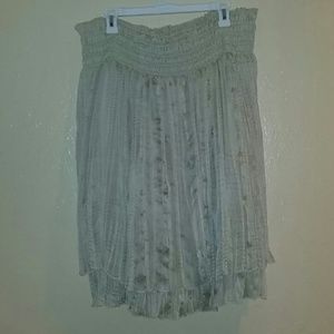 Pleated skirt