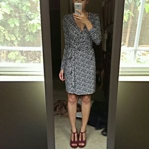 Pattern wrap dress