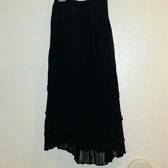 Black skirt