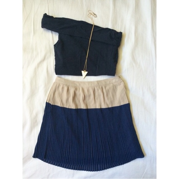 Double-Colored Skirt