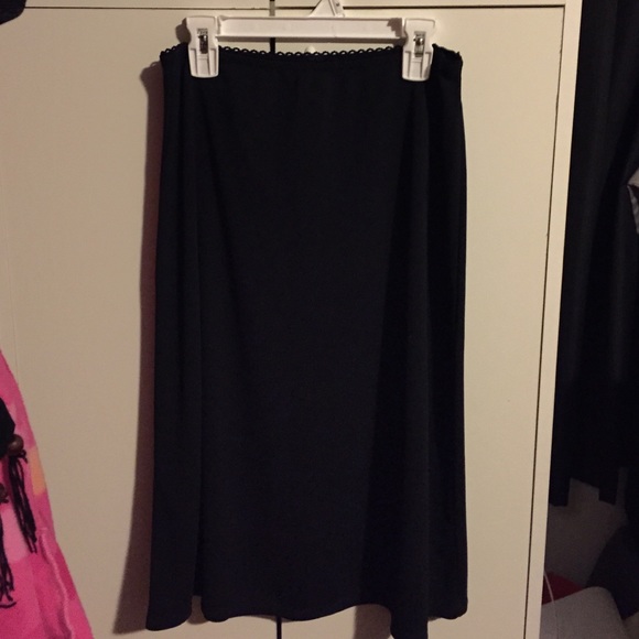 Black GAP skirt