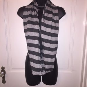 Make an offer NEW Scarf
