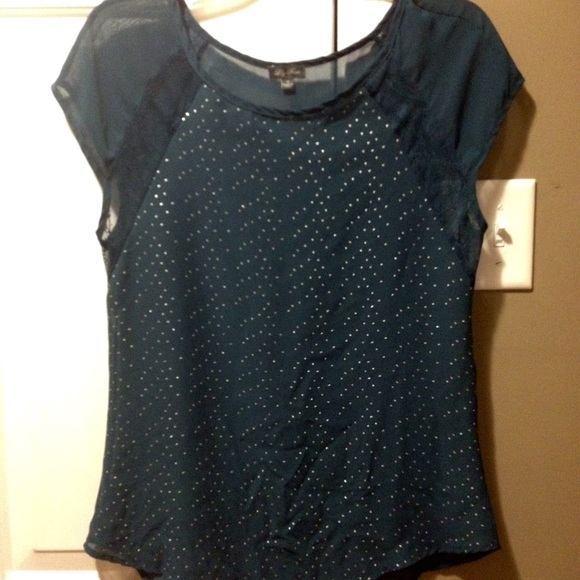 Shirt bundle!! - Picture 2 of 4