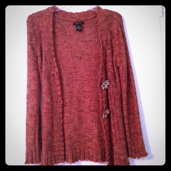 ✨BCBG knitted Sweater Copper & Wooden Toggles✨
