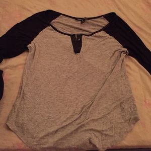 Black and gray baseball tee