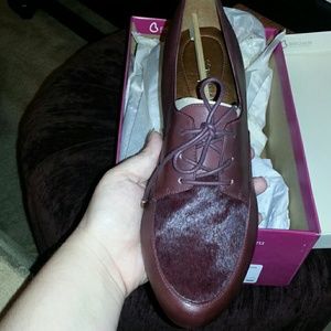NWT SZ 9M Naturalizer leather shoes