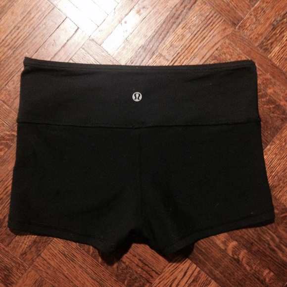 Lululemon boogie shorts