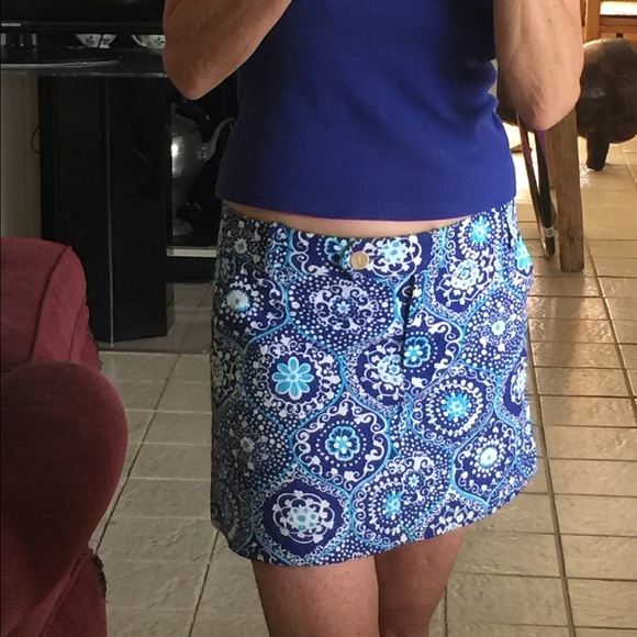 Trina Turk adorable mini skirt size 4 - Picture 4 of 7