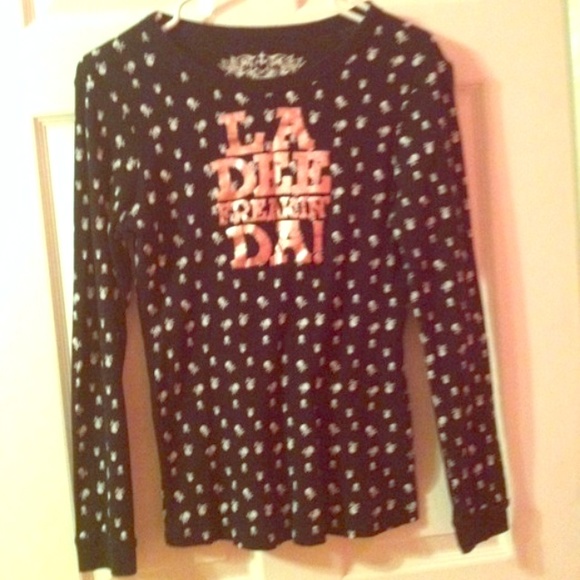 Skull shirt - Picture 1 of 2