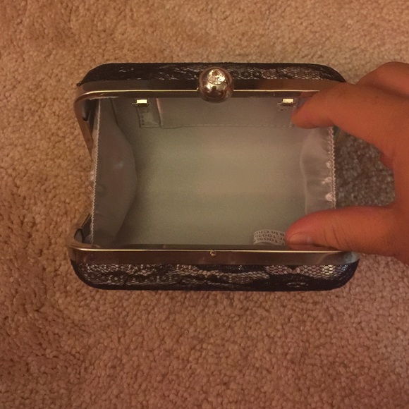 Silver sequined black lace clutch! - Picture 3 of 3