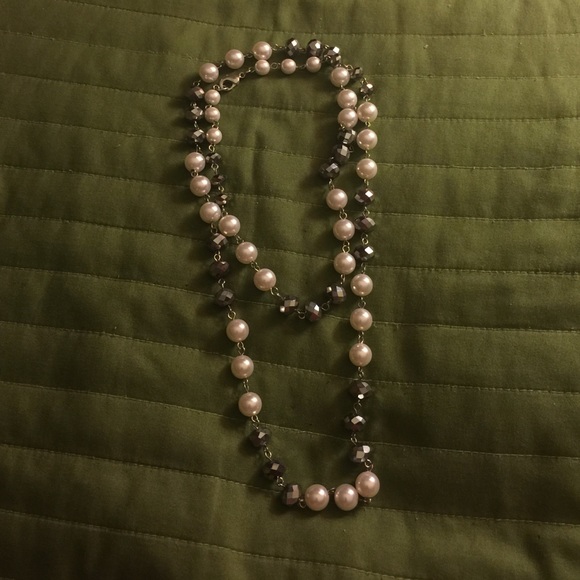 beaded necklace - Picture 2 of 2