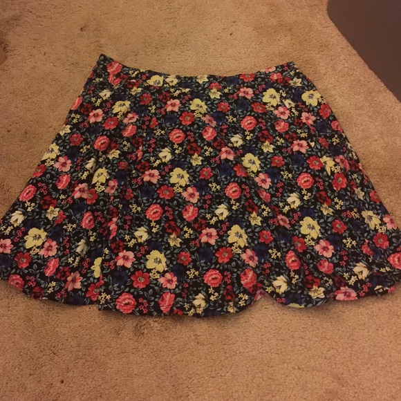 Floral skater skirt - Picture 1 of 2