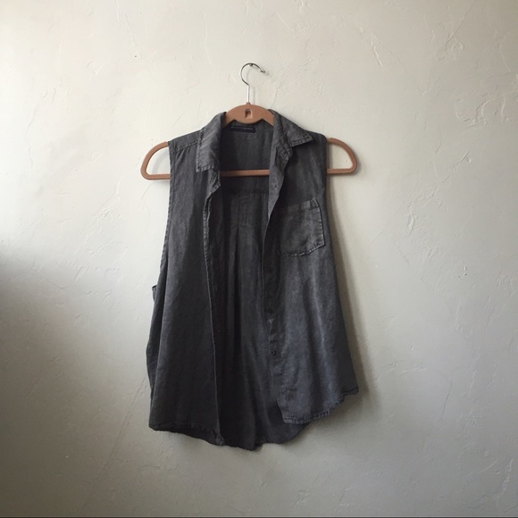 Brandy Melville vest