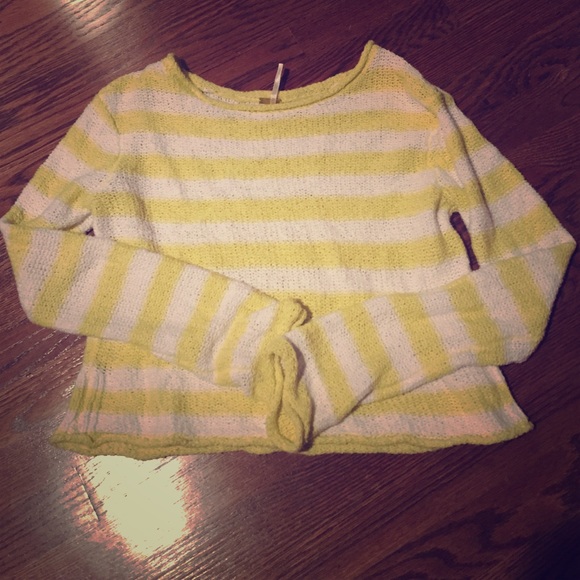 FREE PEOPLE BEACH SWEATER