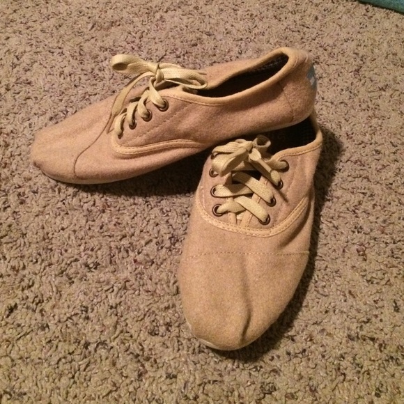 Brand new TOMS shoes