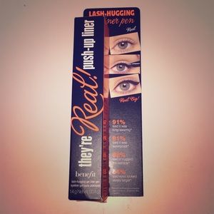 They're real! Push-up eyeliner.