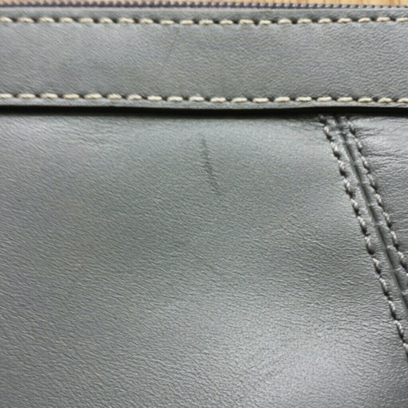 Coach Pleated Medium Wristlet - Grey F48726 - Picture 3 of 4