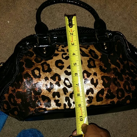 Purse - Picture 2 of 4