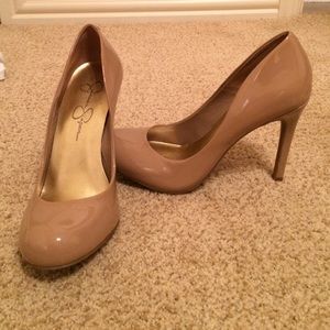 Jessica Simpson sexy nude heels