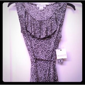 NWT!!! Liz Claiborne sleeveless dressy top