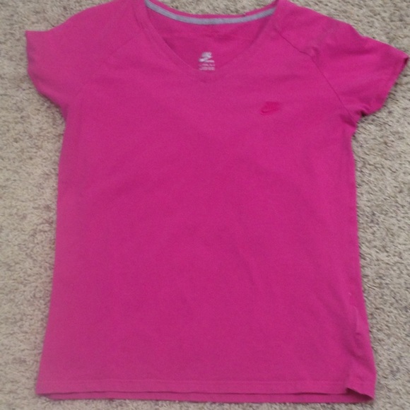 Nike - Picture 1 of 3