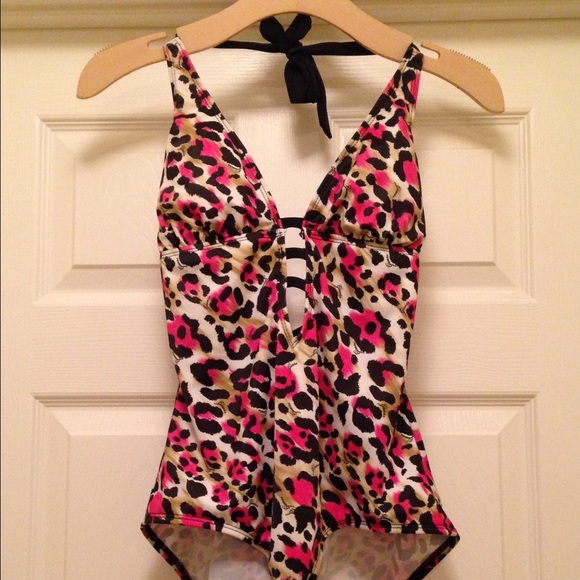 Guess one piece bathing suit