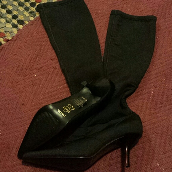 +REPOSHED+ black boots.