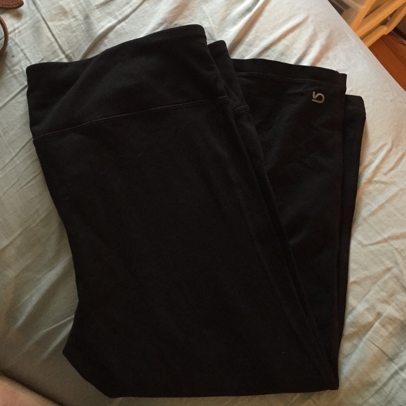 Gap Fit XL Capri black