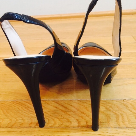 GUESS -- Black Patent Leather Sling Back Heels👠😍 - Picture 4 of 4