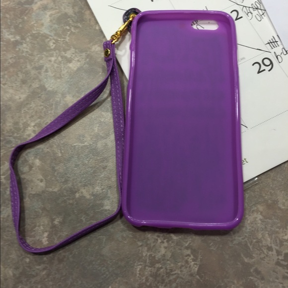 iPhone 6 case with credit card slots