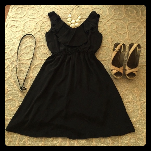 Bundle dress size 10 purchased in Austria