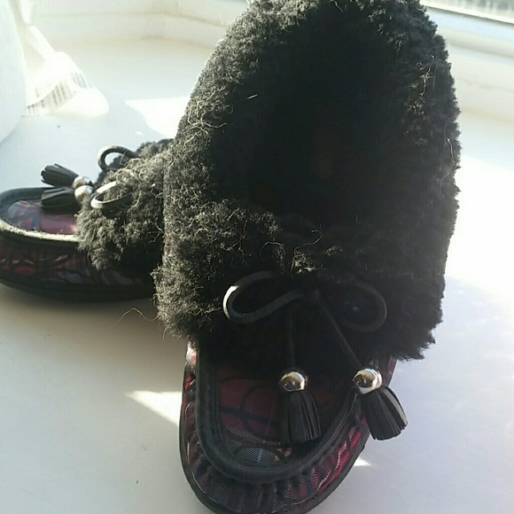 Slippers - Picture 4 of 4