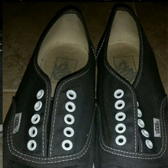 vans - Picture 4 of 4