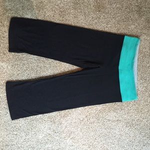 Lululemon crop pants