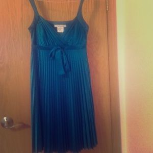 Adorable ruffled real dress