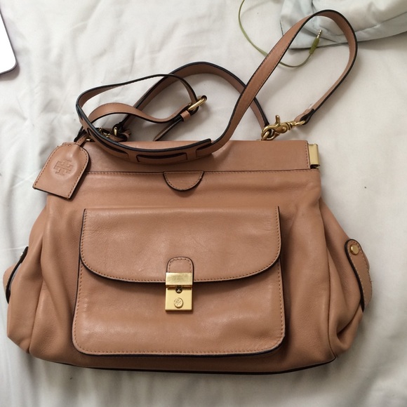 TRaDE With ANNIE