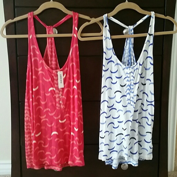 Tops bundle 😃 - Picture 2 of 4