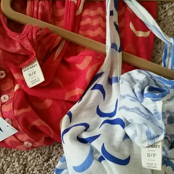 Tops bundle 😃 - Picture 4 of 4