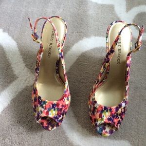 Floral Wedges