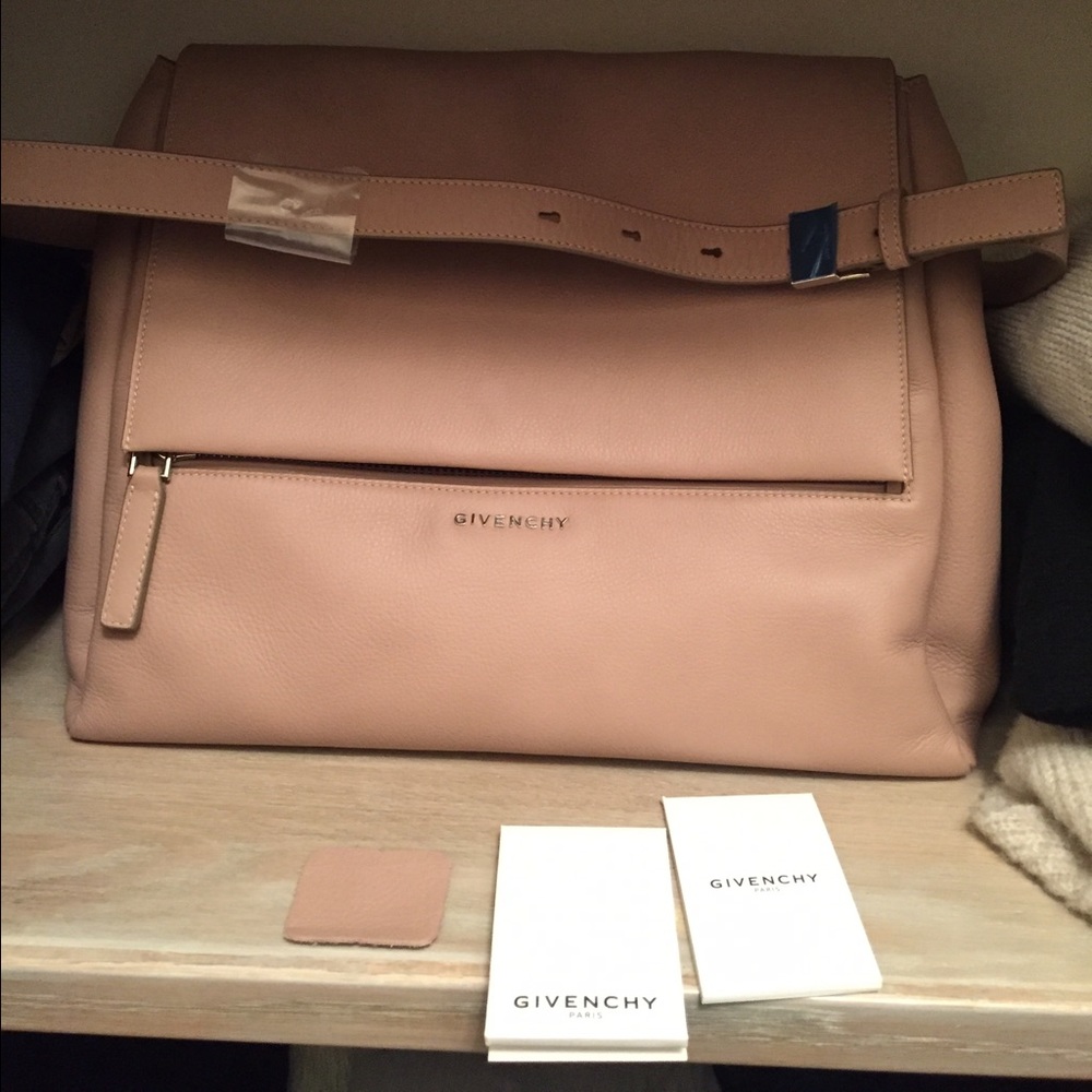 NWT Givenchy Pandora Pure Bag