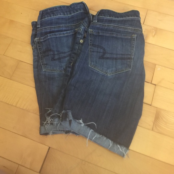 2 pairs AEO Denim shorts