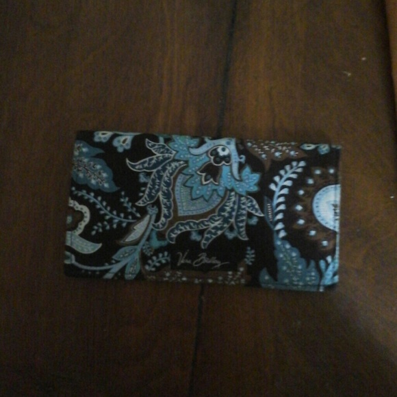 Vera Bradley checkbook cover