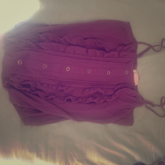 Cute purple ruffled tank
