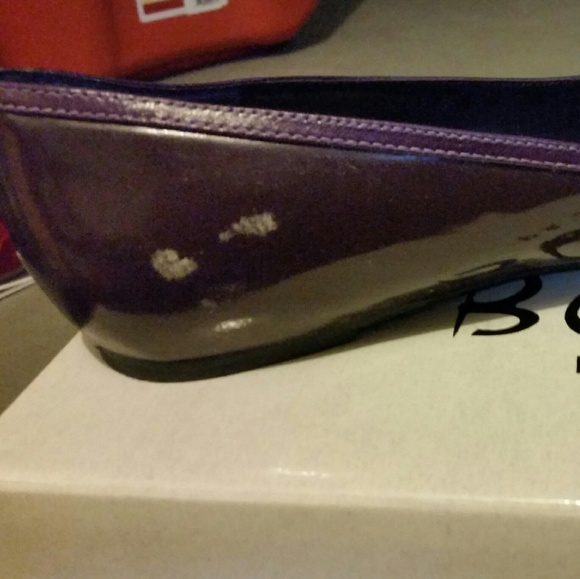 ❌ SOLD ❌  BCBG Paris Flats - Picture 3 of 3