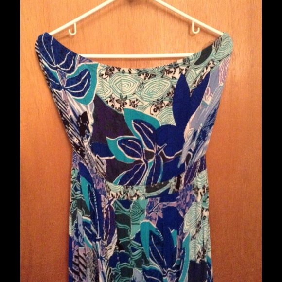 Flower blue dress