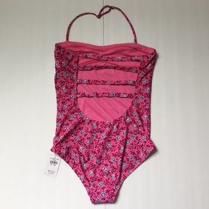 New Abercrombie kids swimsuit tags attached