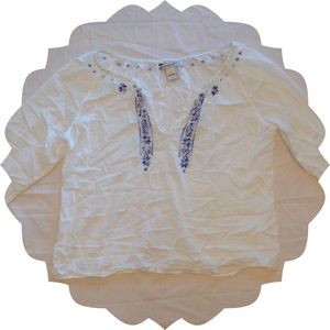 Embroidered shirt