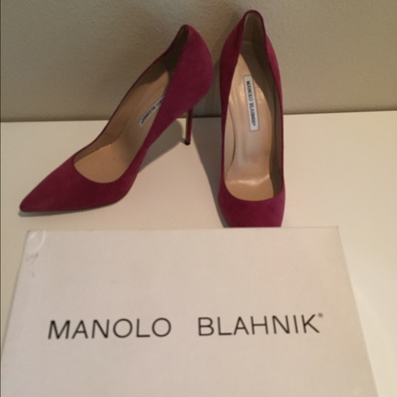 Manolo Blahnik pumps suede dusty pink