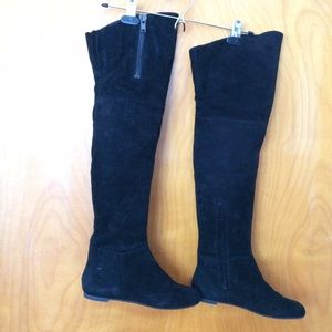 Hold for @xmarinaa Sam Edelman James boot size 6